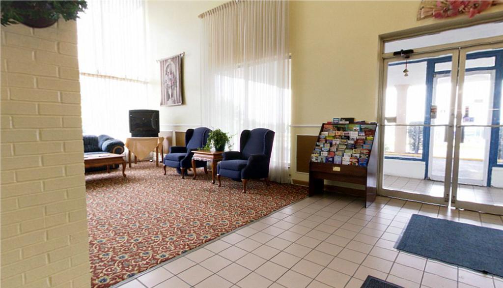 Americas Best Value Inn Ньютон Екстер'єр фото